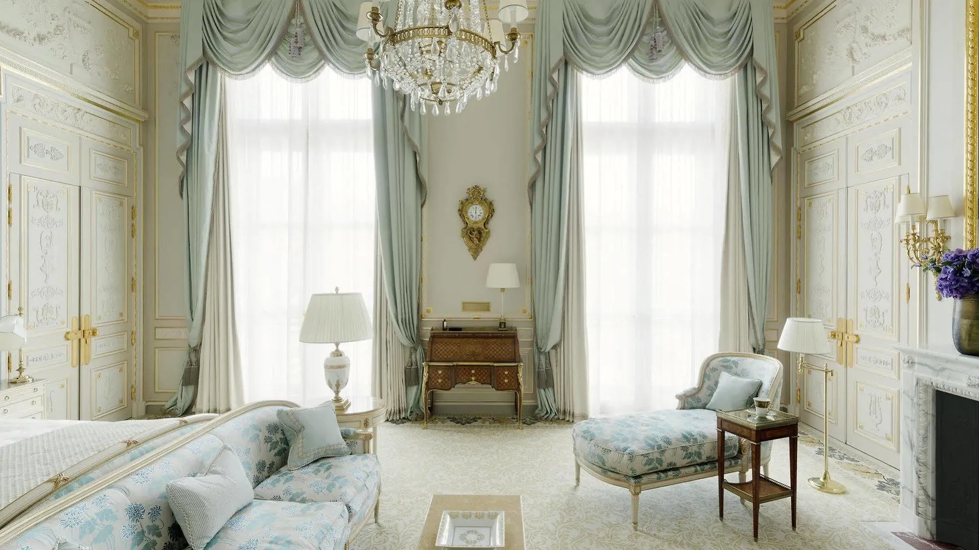 Ritz 5*